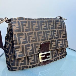FENDI Mamma Baguette Bag